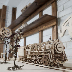 UGEARS Locomotive<BR/>自我推進模型 - 蒸汽火車頭