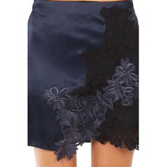 3.1 PHILLIP LIM Satin Faced Organza Skirt<BR/>立體雕花緞面窄裙