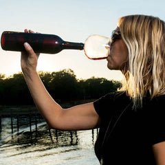 GUZZLE BUDDY 2GO Unbreakable - Plastic Wine Bottle Glass<BR/>暢飲塑膠酒杯