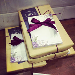 The Florist Taipei - $1800 享有 $2000 等值花束及禮品＋免費記事本！(10% off) - Shark Tank Taiwan 