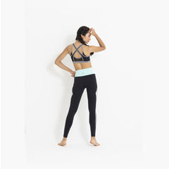 PURE APPAREL Revolve Bra<br/>[2020 SS 春夏新款] 高包覆後網狀內衣 (共3色)