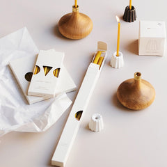 OVO THINGS<br/>可麗露青銅燭台 - 黑