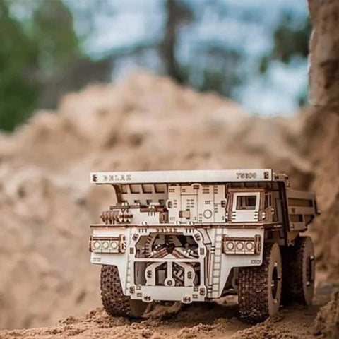 EWA<br/>動力模型 - 巨無霸採礦車