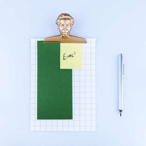 DOIY E=m x Clip2<br/>愛因斯坦夾