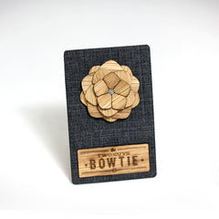 THE TWO GUYS BOW TIE Lapel Flower - Plymouth<br/>手工木製胸花 - 普利茅斯 - Shark Tank Taiwan 