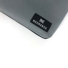 MARMANSK Lovozero<br/>超薄輕便摺疊隨身側背包 - Black & Grey