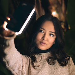 下殺一折，售完不補 !LUMEE Two iPhone 8 Plus, 7 Plus, 6s Plus, 6 Plus<BR/>第二代 LED 補光手機殼 (共4色)