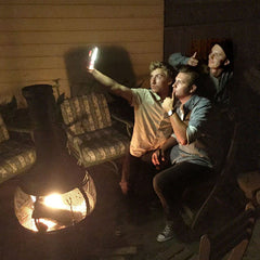 下殺一折，售完不補 !LUMEE Two iPhone 8 Plus, 7 Plus, 6s Plus, 6 Plus<BR/>第二代 LED 補光手機殼 (共4色)